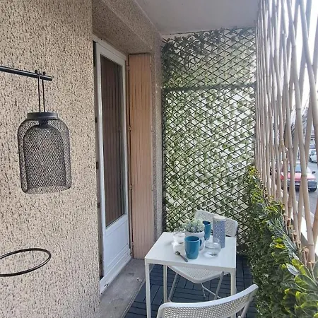 A Appartement *